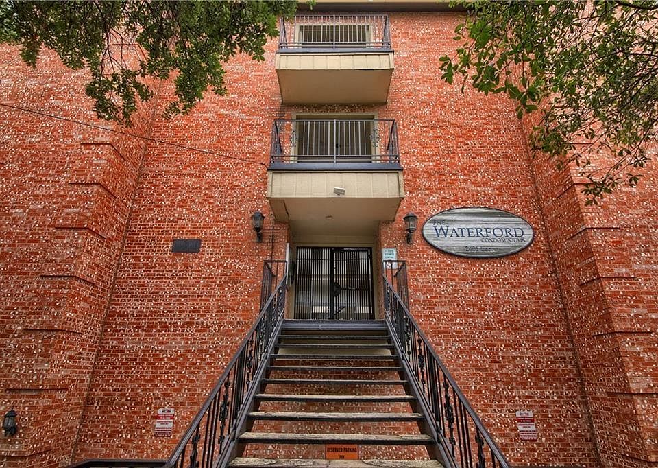 1st image of 2401 Leon St APT 205