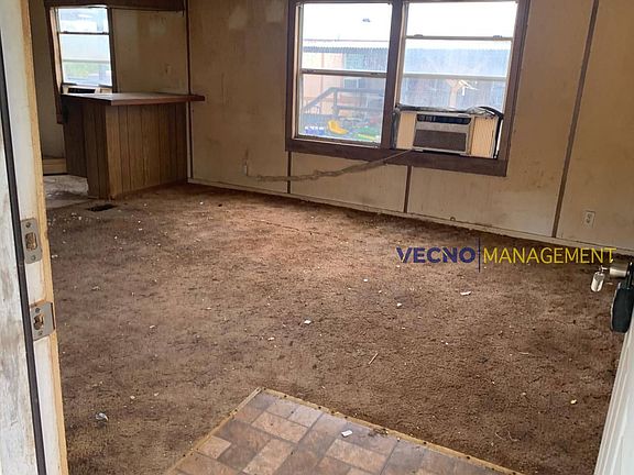 5th image of 112 Country Living Ln