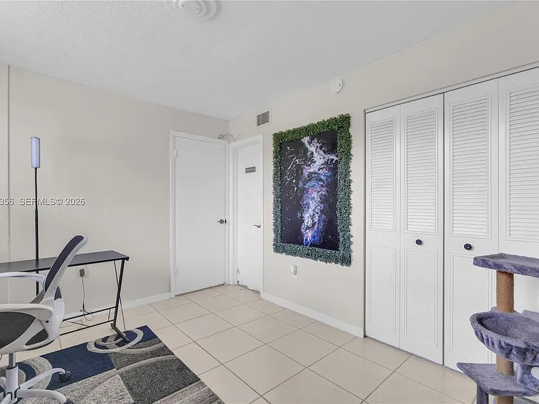 9410 Poinciana Pl #206 — Photo 15