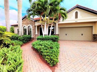 16001 Herons View Dr, Alva, FL 33920