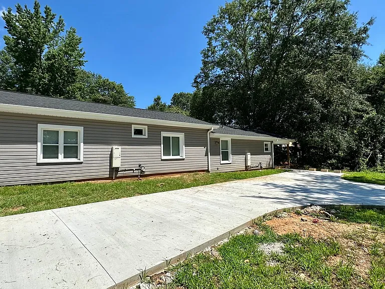 1006 S Welcome Rd #B — Photo 24