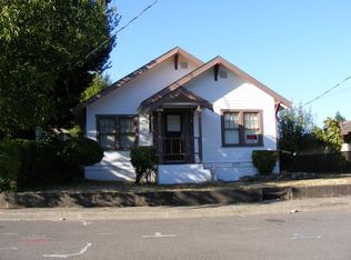 139 NE Broadway St, Myrtle Creek, OR 97457