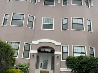 228 Athol Ave #3, Oakland, CA 94606