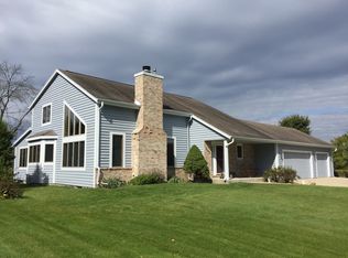 4405 S 129th St, New Berlin, WI 53151