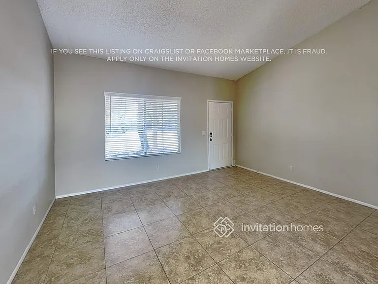 6526 E Jensen St — Photo 5