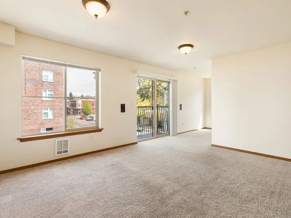 Bella Mar Apartments