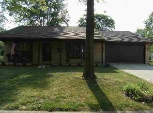 301 E Fairlane Dr, Hartford City, IN 47348