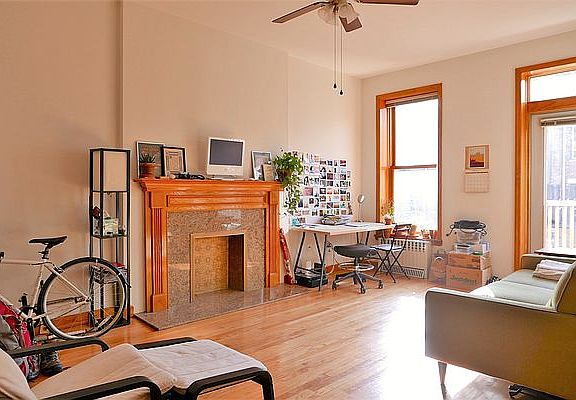 2nd image of 44 W 88th St APT 9