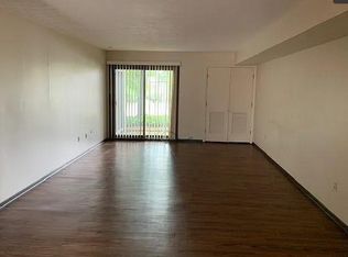 3420 Mayfield Rd, Cleveland Heights, OH 44118