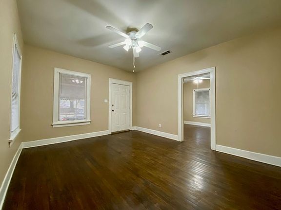 4th image of 135 E Olive St