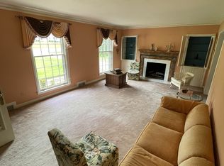 5534 Walnut Grove Rd, Memphis, TN 38120