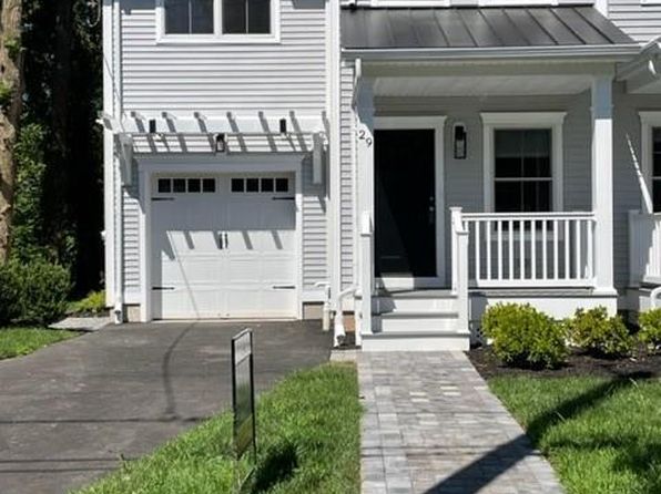 29 Halsey St