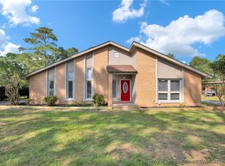 397 Wedgewood Dr, Raeford, NC 28376