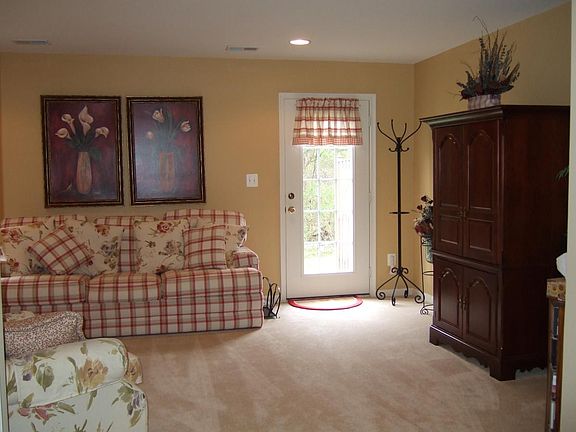 1st floor family room