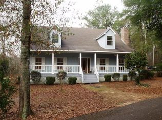 1345 Gunnells Rd, Deatsville, AL 36022