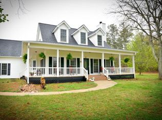 75 McIntosh Cir, Carrollton, GA 30116