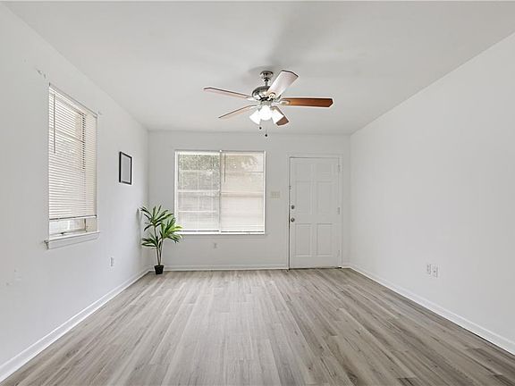 3rd image of 7823 Michigan St