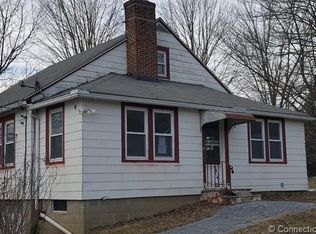 25 E Main St, Canaan, CT 06018