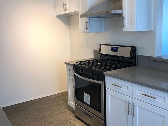 3rd image of 3919 Rosemead Blvd APT J