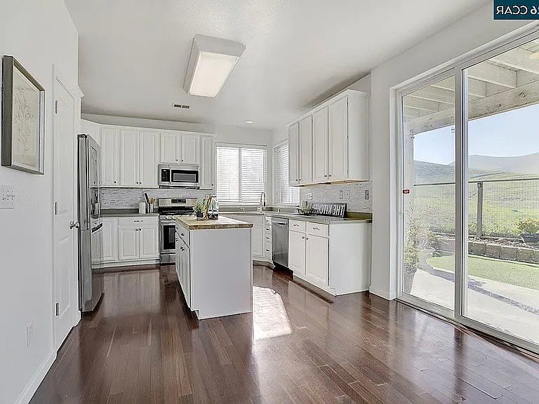 1st image of 478 Oak Crest Pl #4