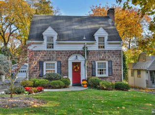 57 Clinton Ave, Ridgewood, NJ 07450