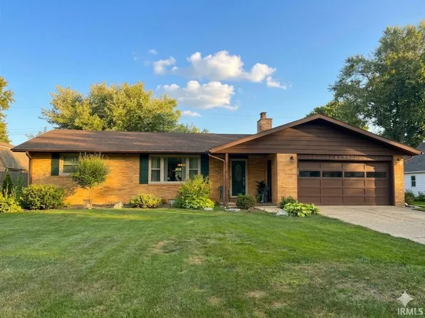 6456 W Franwood Cir, Yorktown, IN 47396