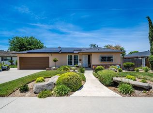 445 S 2nd St, Kerman, CA 93630