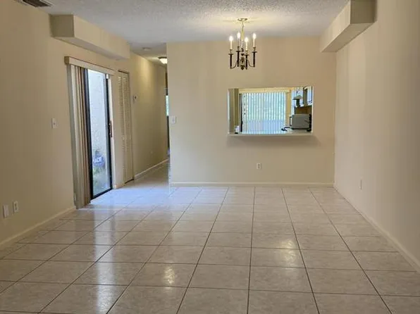 12028 Royal Palm Blvd, Pompano Beach, FL 33065
