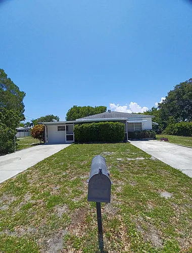 520 W Branch St Photo 1