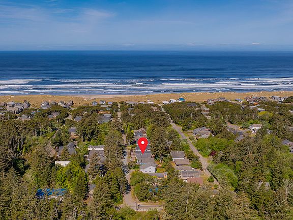 3rd image of 9180 Windward Ln