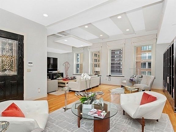 5th image of 811 Boylston St #4