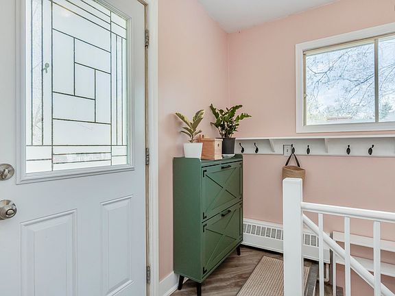 4th image of Marsters Ave #212