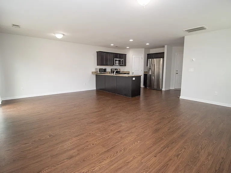 22 Routhland Ct — Photo 8