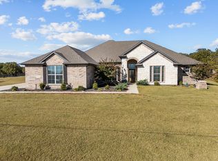 304 Zion Forest Trl, Poolville, TX 76487