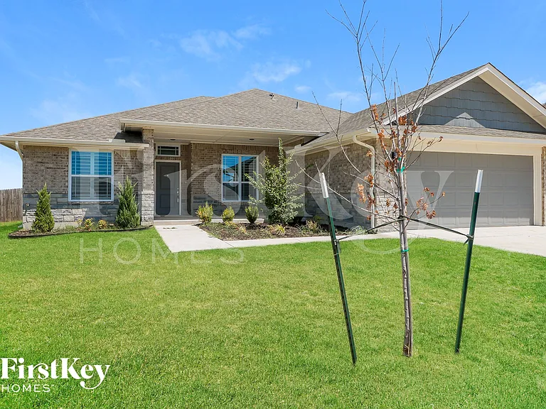 1720 Gladington Ct — Photo 1