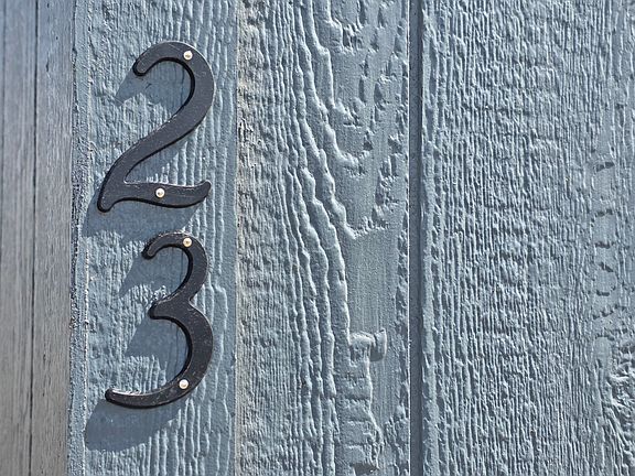 5th image of 1101 S Carbon Ave #23