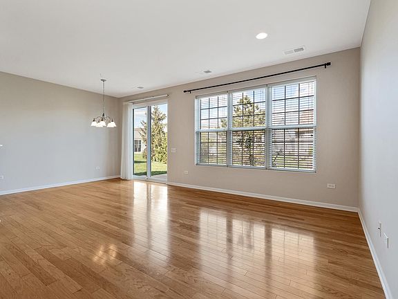 5th image of 13260 Red Alder Ave