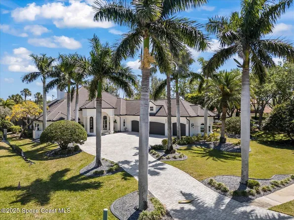 200 Lansing Island Dr, Indian Harbour Beach, FL 32937