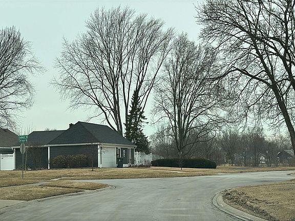 4th image of 23 Springdale Rd