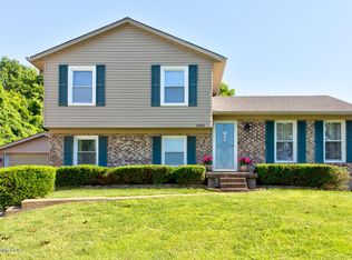 6801 Bainbridge Ct, Louisville, KY 40228