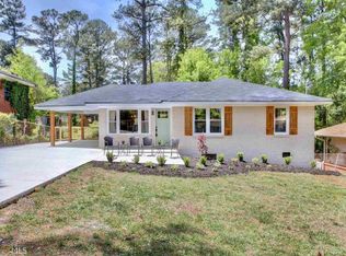 2042 Mark Trl, Decatur, GA 30032