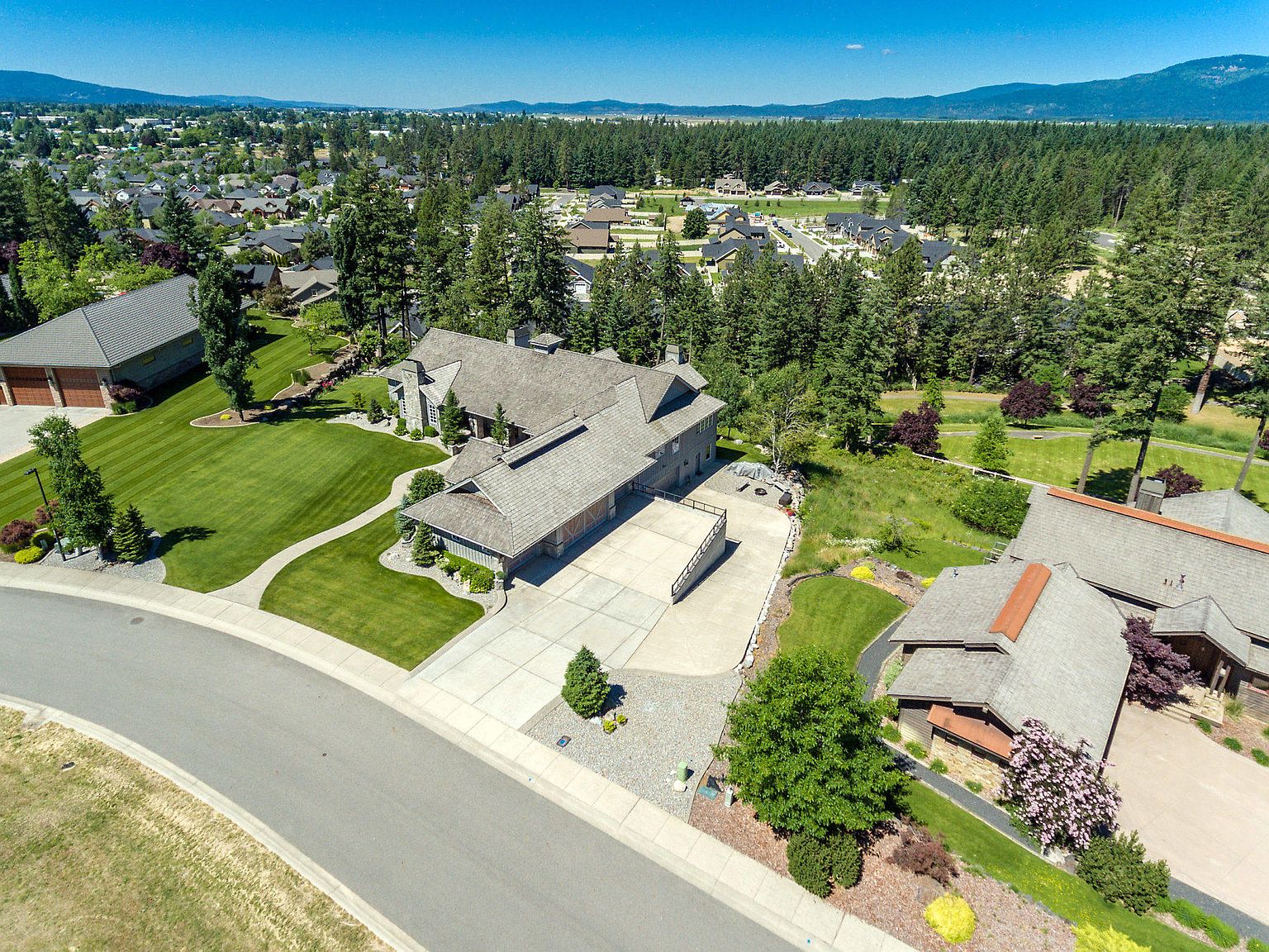 1330 E Bruin Loop, Hayden Lake, ID 83835 Zillow