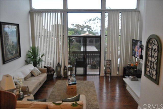 1st image of 9336 Marina Pacifica Dr N