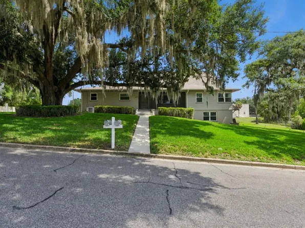 490 W Desoto St, Clermont, FL 34711