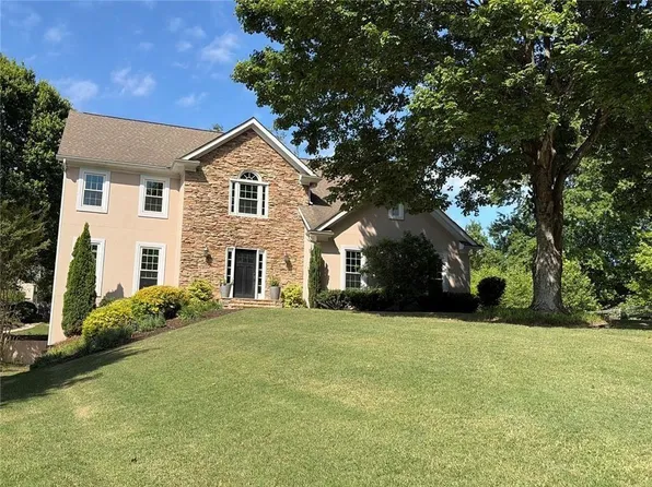 720 Paddock Ct, Alpharetta, GA 30009