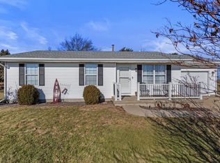 610 E Roosevelt Rd, Philo, IL 61864