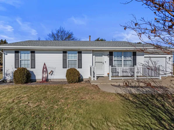 610 E Roosevelt Rd, Philo, IL 61864