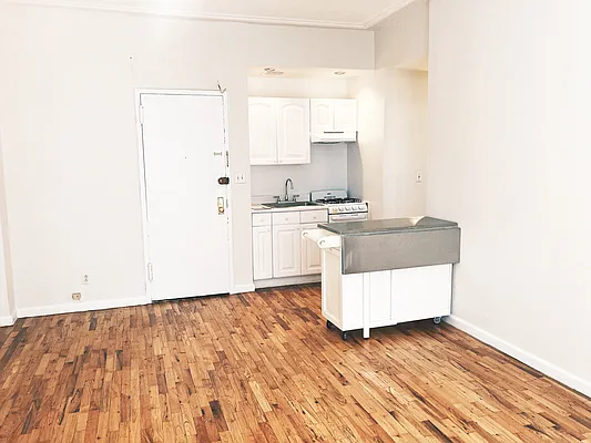 Rented by Taichi Fudosan | media 2