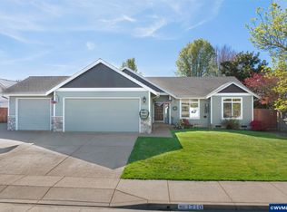 1710 Black Bear Ave SW, Albany, OR