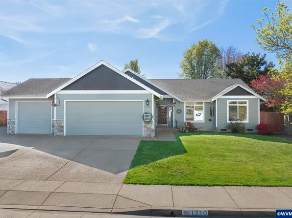 1710 Black Bear Ave SW, Albany, OR 97321